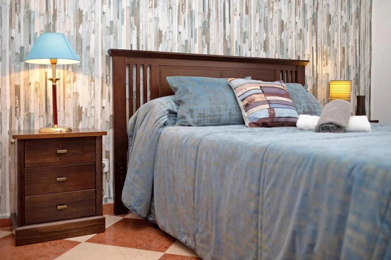 Grand Beachside Apartment - Cádiz Spanyolország